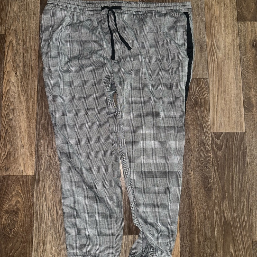 Arizona Jean Company Men's Black and Gray Joggers